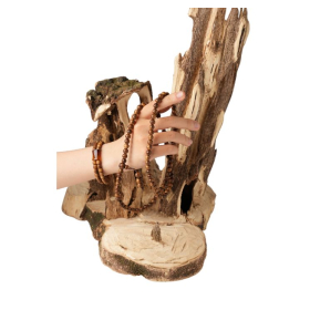 Vòng đeo trầm hương Đại La Thiên - 대라천 침향 목주